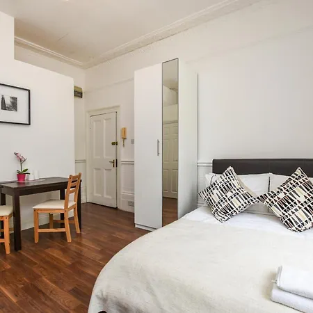 Lovely Studio With Park View In Camden Kings Cross Zone1 London Exterior photo