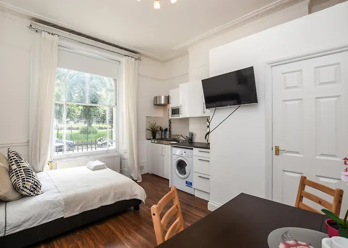 Lovely Studio With Park View In Camden Kings Cross Zone1